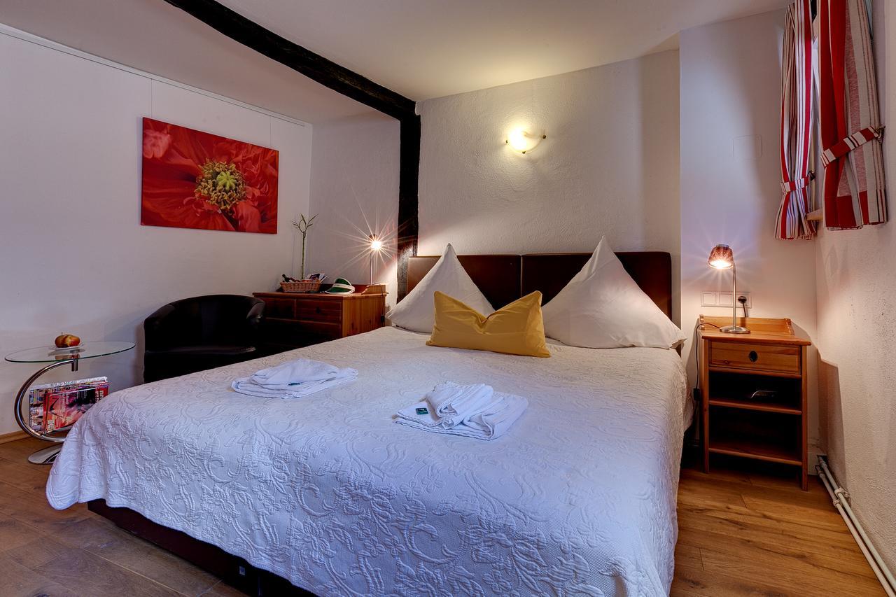 Hotel Kleine Radlerherberge Möckmühl Екстериор снимка