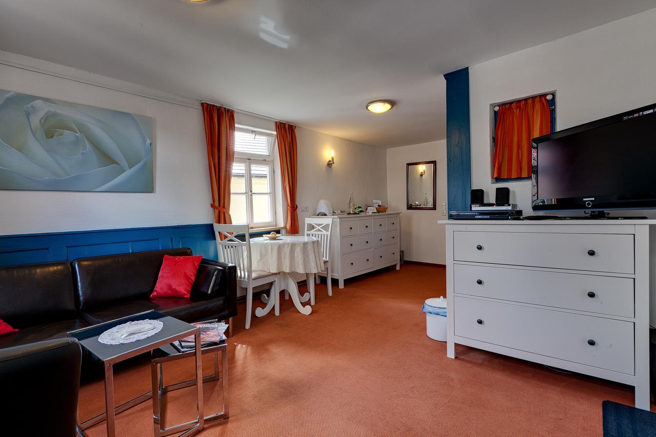 Hotel Kleine Radlerherberge Möckmühl Екстериор снимка